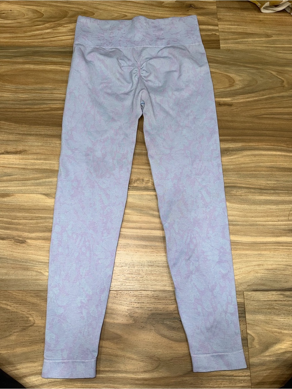 Gymshark Lavender High-Waist Leggings - Picture 4 of 5
